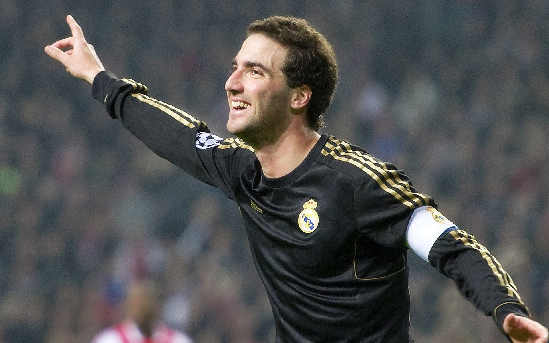 西决生死战之夜，布伦森在压力熔炉中淬炼成钢