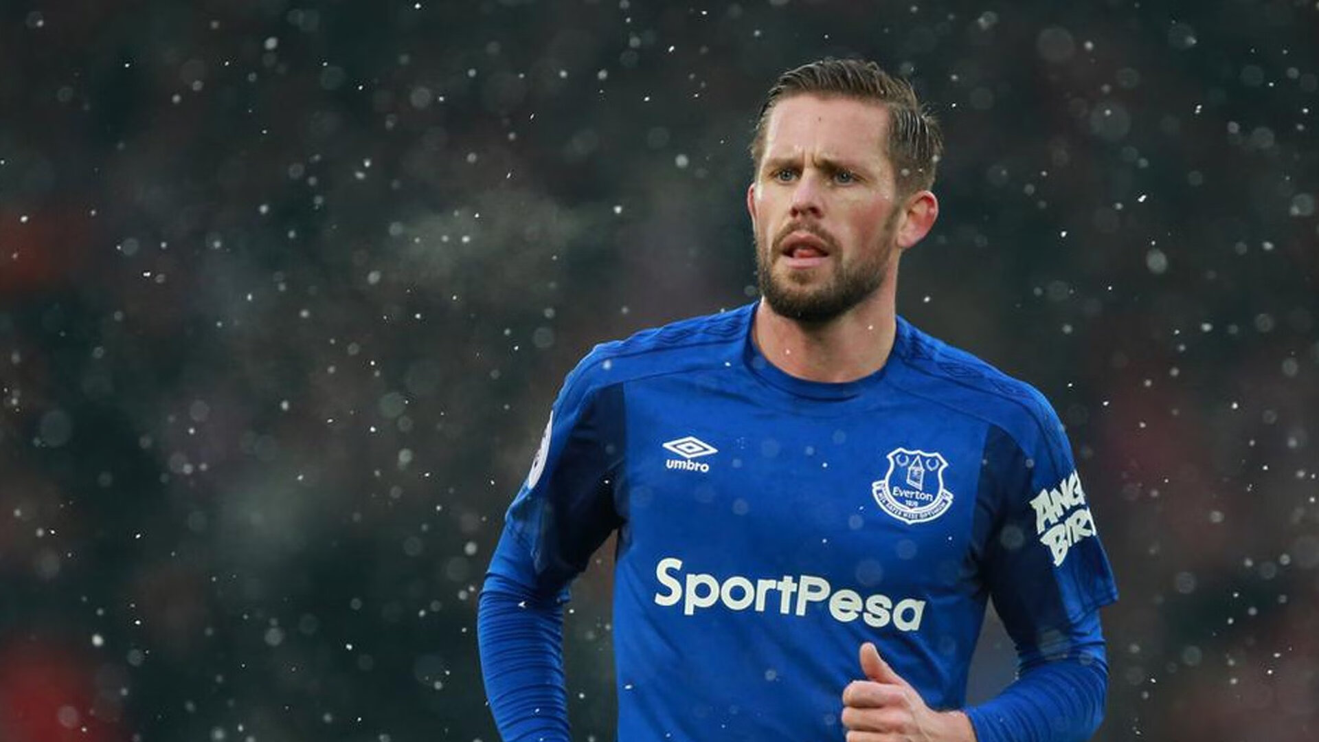 绿茵场与硬木地板的双城记，当西甲德比遇上掘金凯尔特人之战