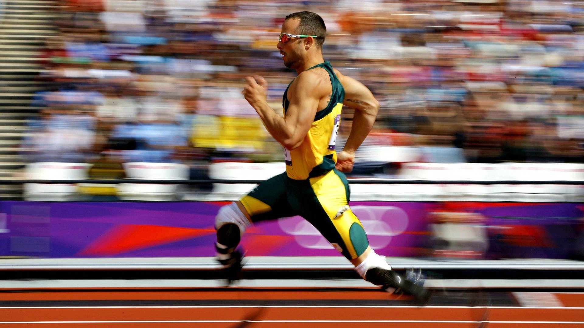 诺里斯统治全场，威廉姆斯鏖战红牛二队，一场定义赛季格局的经典战役